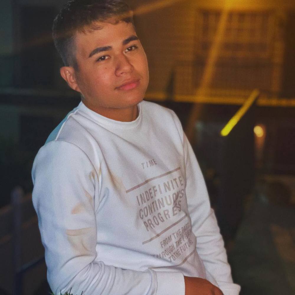 Meet your Posher, Stanley